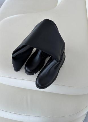 Високі шкіряні преміальні ботфорти, натуральна шкіра, масивна підошва, добре...