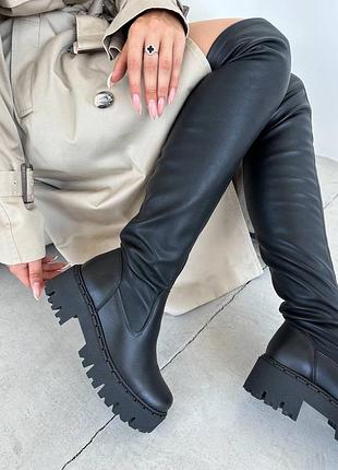 Високі шкіряні преміальні ботфорти, натуральна шкіра, масивна підошва, добре...