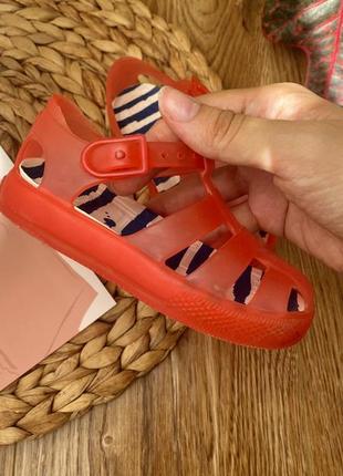 Красные силиконовые сандалии босоножки zara с супинатором4 фото