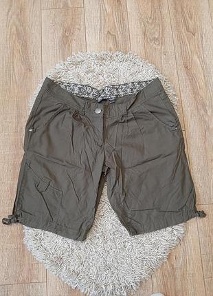 Фирменные женские шорты