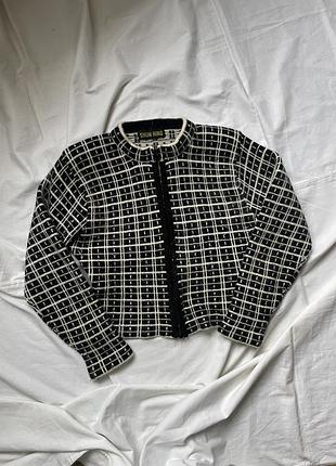 Куртка накидка пиджак жекет