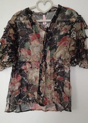 Нежная прозрачная блуза