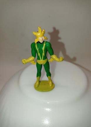 Фигурка электро человек паук electro marvel