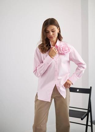 Женская рубашка с украшением розовая modna kazka mktrg3620-2