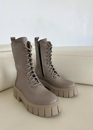 Ботинки с тракторной подошвой