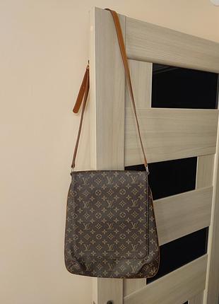 Женская сумка планшетка louis vuitton