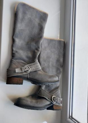 Зимові замшеві високі чоботи хутро по всій довжині розмір 38 натуральна замша2 фото
