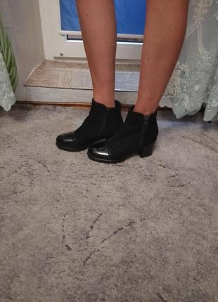 Ботинки женские