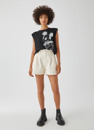 Футболка з плечовими накладками pull&bear