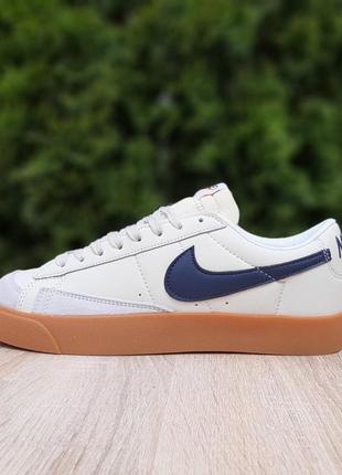 Мужские стильные трендовые кроссовки в стиле найк блейзер nike blazer low кожаные низкие3 фото