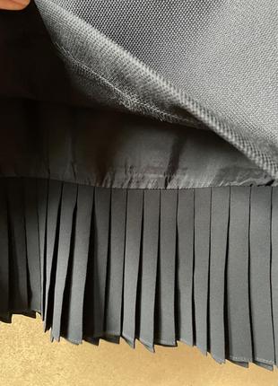 Стильная юбка с декоративной подкладкой3 фото
