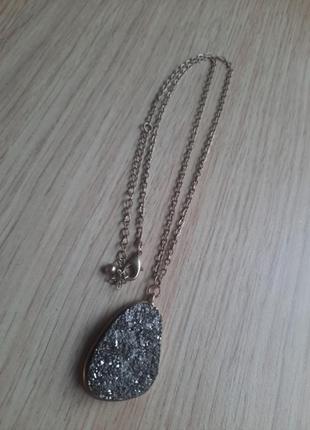 Цепочка с кулоном