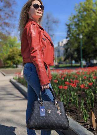 Сумка стразами guess на три отеления