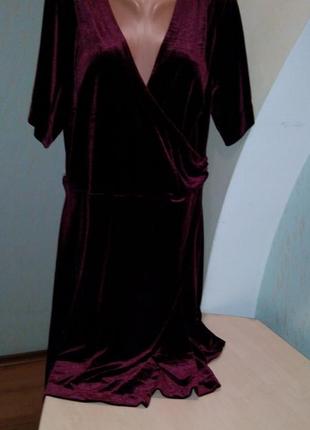 Оригинальное бархатистое платье бордового цвета2 фото