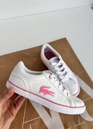 Lacoste оригинальные крутые базовые кеды с розовой вышивкой 🩷