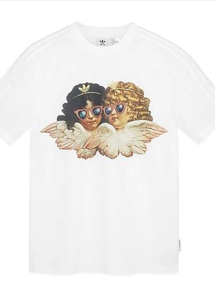 Футболка adidas с ангелами лампасы fiorucci
