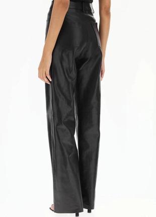 Брюки брюки кожаные кожаные zara mango 🥭