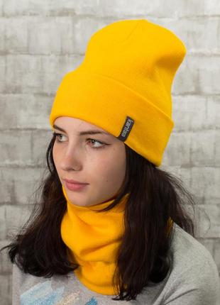 Модні в'язані шапки - лопата комплект жовтий kmp 102 фото