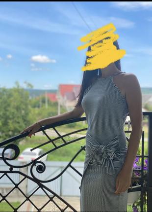 Платье