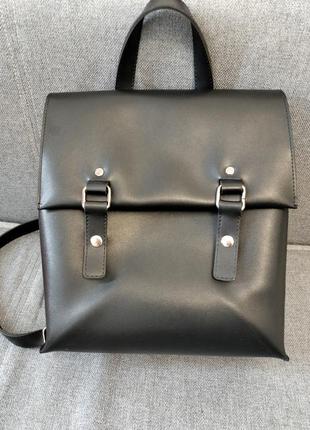 Рюкзак черного цвета, фирмы famo2 фото