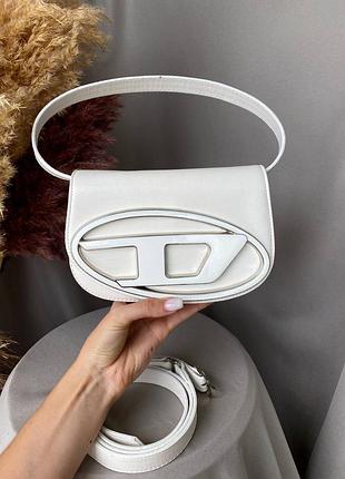 Жіноча сумочка 9