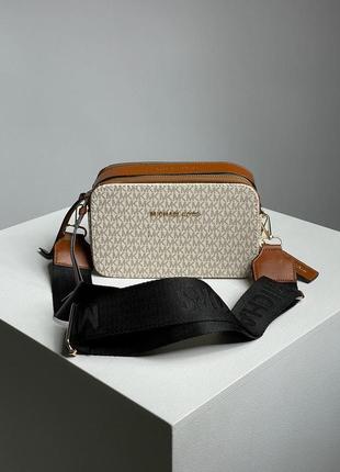 Жіноча сумка майкл корс слонова кістка michael kors snapshot ivory/brown