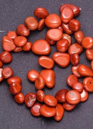Бусины из натурального камня яшма красная галтовка "бабочка" d-6-12(+-)мм нитка l-39см