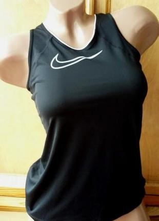 Суперова спортивна майка nike dri-fit