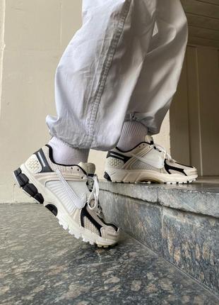 Высокое качество! женские кроссовки nike zoom Pro 5 beige/white/black2 фото