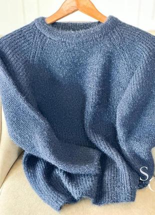 Теплый свитер вязка свободного кроя по фигуре модный трендовый базовый8 фото
