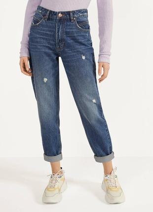 Скидка на новые джинсы bershka мом фит