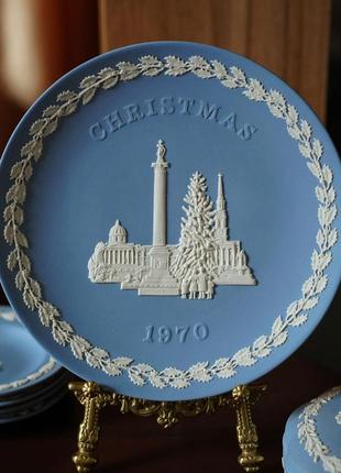 Різдвяна колекційна тарілка wedgwood «christmas 1970»2 фото