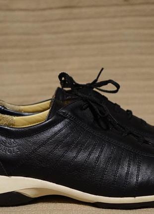 Чудесные мягкие черные спортивные туфли 366 shoes индия 38 р.1 фото