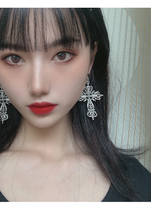 Ажурные серьги кресты