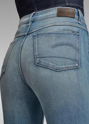 Шикарні джинси кльош g-star raw 3301 high flare light blue jeans wmns4 фото