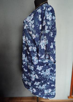 Легкий халат- кардиган синий в цветы батал3 фото