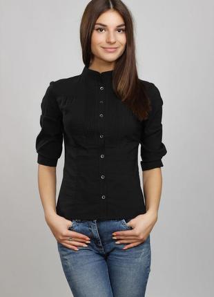 Блуза черная офисная с рукавом 3/4, воротник-стойка р101