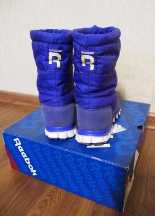 Класнючі дутікі reebok 35р-36р4 фото