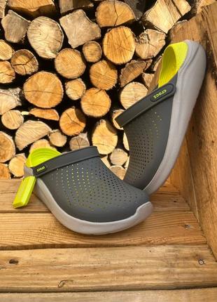 Чоловічі крокси crocs literide grey/light green