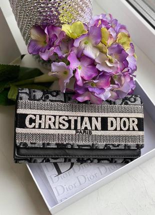 Актуальний якісний зручний жіночий гаманець christian dior принтований гаманець dior текстильний жіночий гаманець з текстилю2 фото