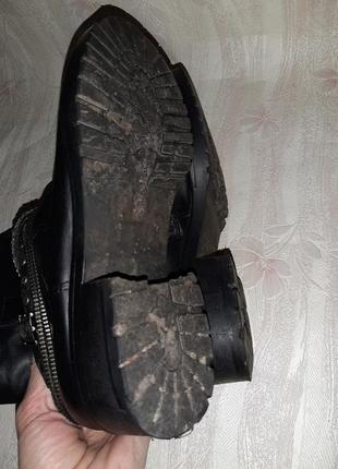 Чёрные деми кожаные ботинки на низком ходу10 фото