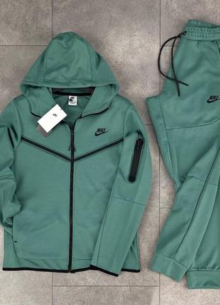 Чоловічий спортивний костюм мужской спортивный трикотажный костюм nike tech fleece