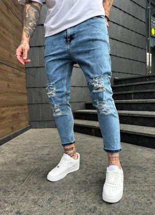 Стильные мужские зауженные джинсы рваные укороченные качественные с потертостями1 фото