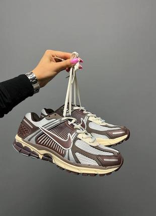 Чоловічі кросівки nike zoom vomero 5