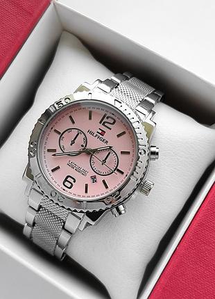 Жіночий наручний годинник срібного кольору з рожевим циферблатом, металевий браслет