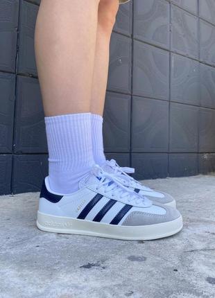 Женские кроссовки adidas gazelle indoor white blue 40-416 фото