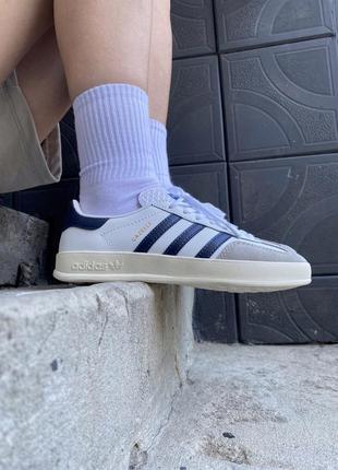 Женские кроссовки adidas gazelle indoor white blue 40-417 фото