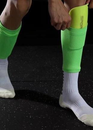 Футбольные защитные щитки с носком чулком фиксатр детские взрослые футбольные щитки7 фото