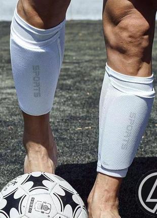 Футбольні захисні щитки з носком чулком фіксатр дитячі дорослі футбольние щитки9 фото