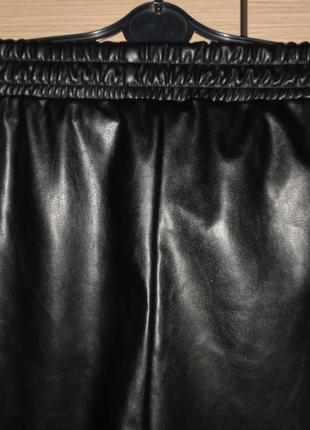 Брюки брюки под кожу утепленные shein р.s3 фото